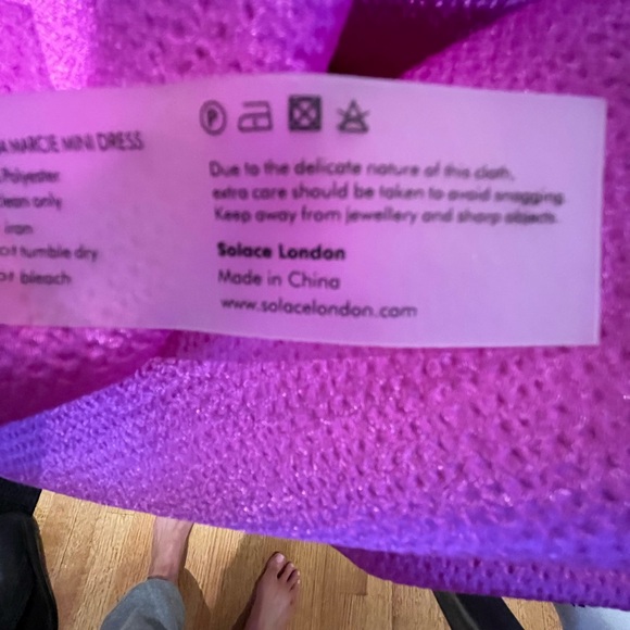 Solace London gorgeous pink one shoulder dress - Picture 8 of 8